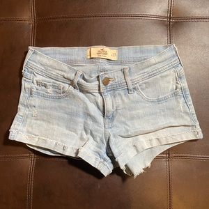 light wash Hollister jean shorts